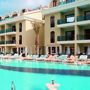 Club Candan Hotel